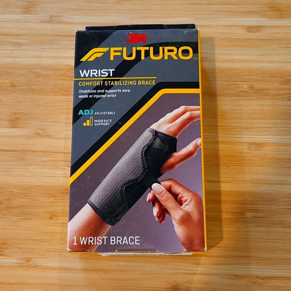 Futuro Wrist brace